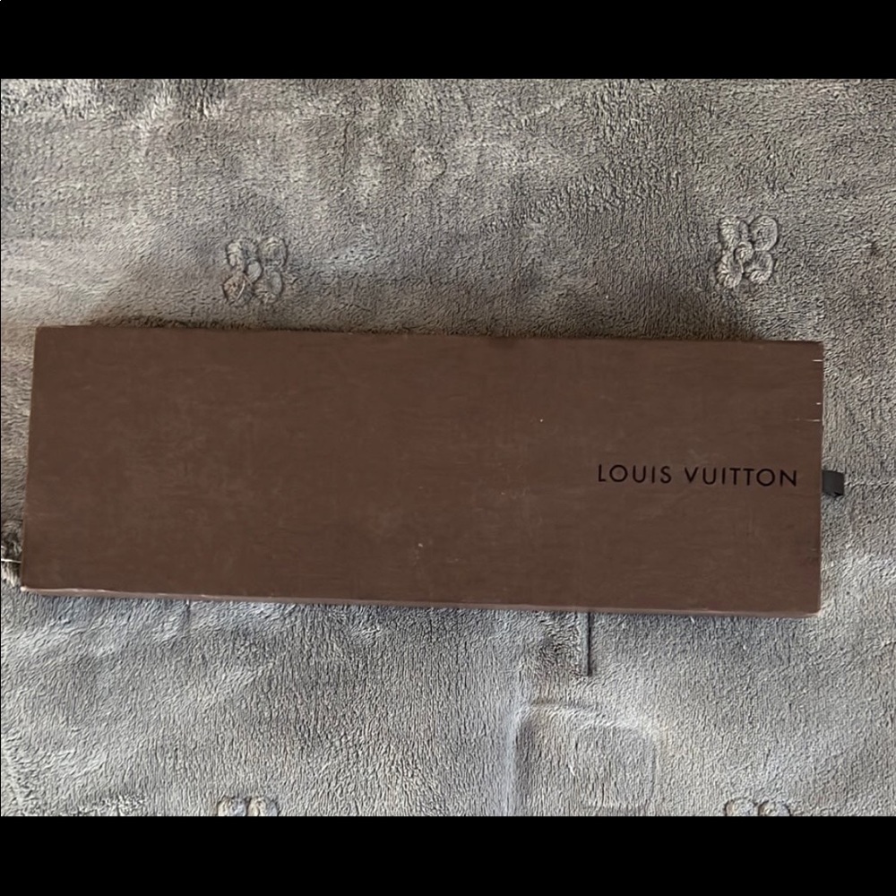 Louis Vuitton Scarf/Tie box - Picture 2 of 3